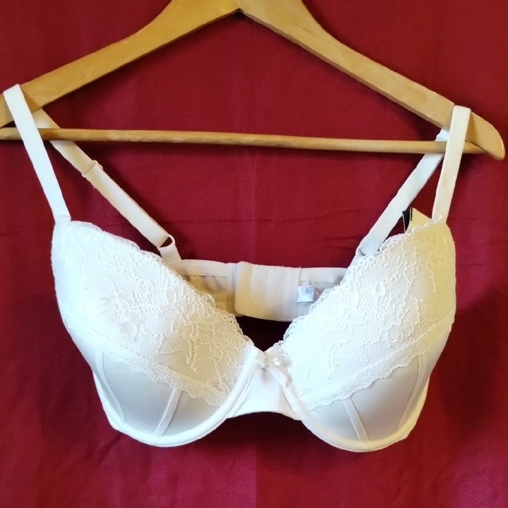 Apt. 9 Lace Underwire Bra - Cream